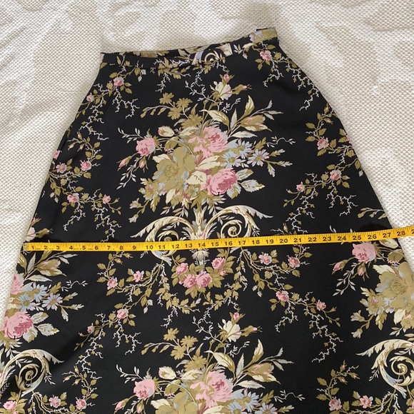 Vintage 90’s Casual Corner maxi flowers skirt - Picture 12 of 17